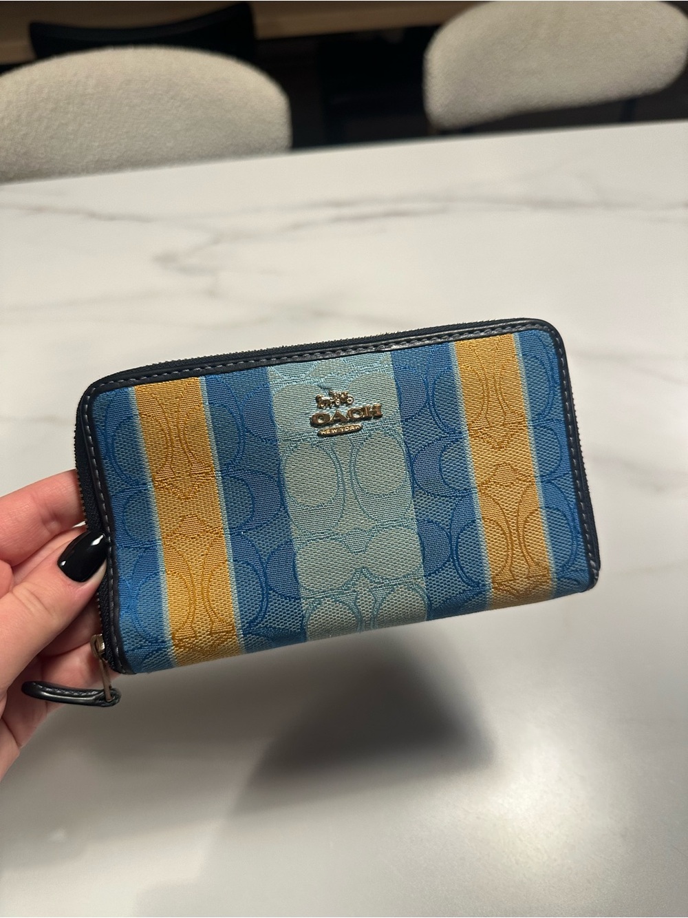 Rare Coach Legacy Jacquard Blue Stripe Accordion Zip Wallet F13677